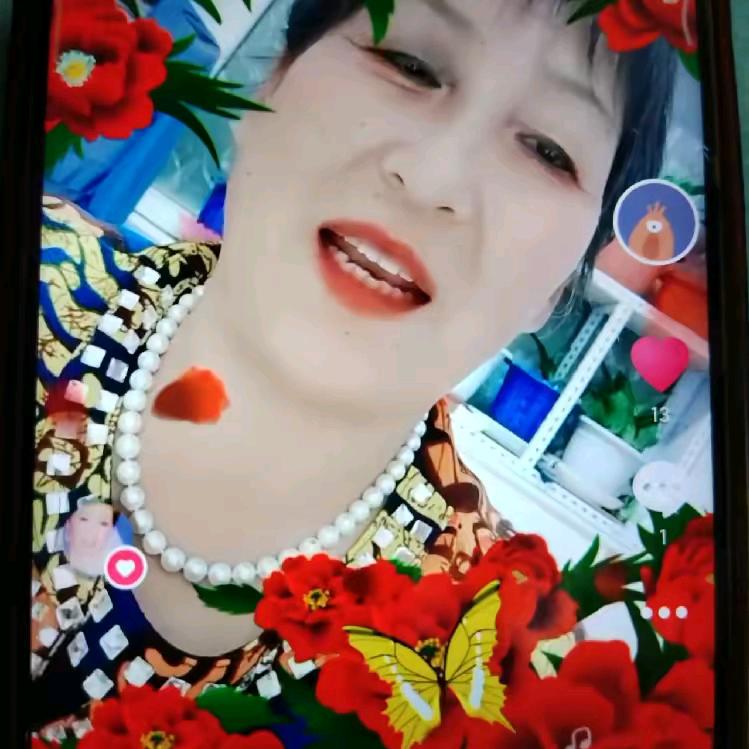 艳艳淑女姐
