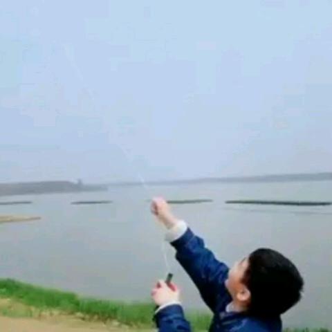 青青蓝天头像