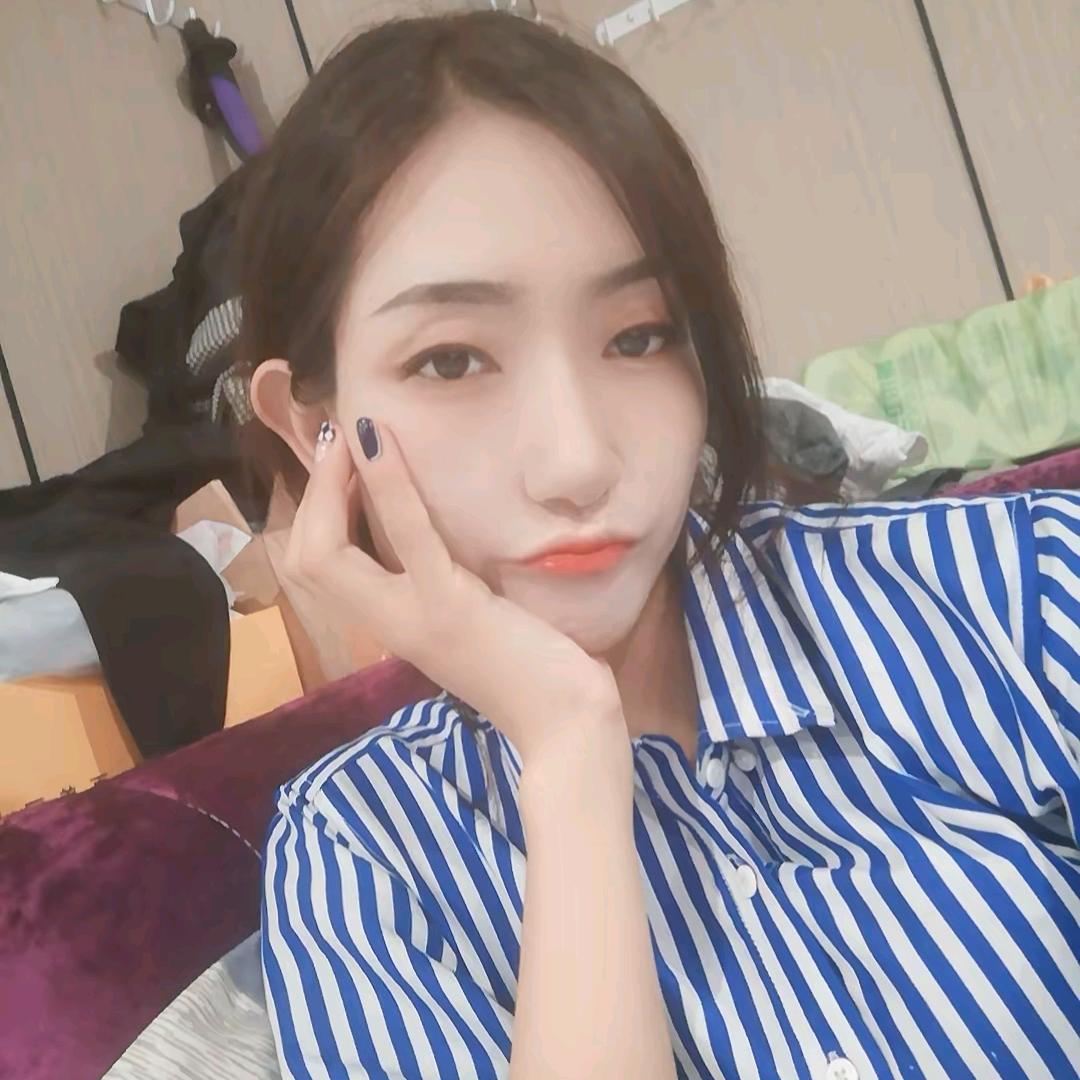 小莫