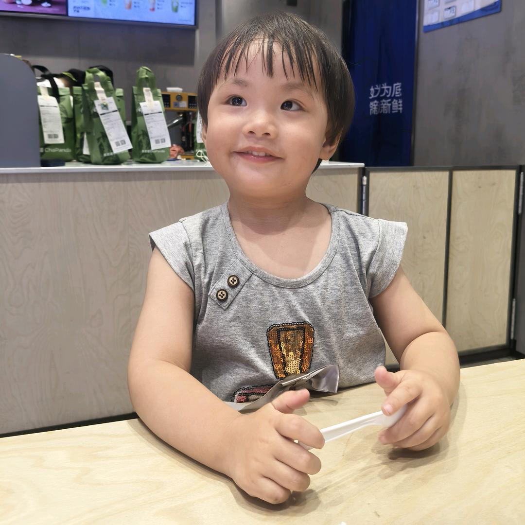 小黄圆滚滚儿
