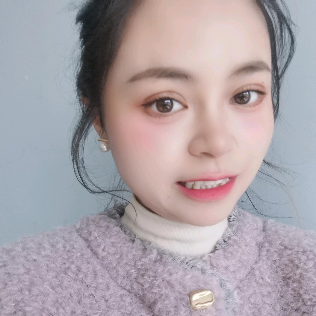 小花爱零食 ⁶⁶⁶