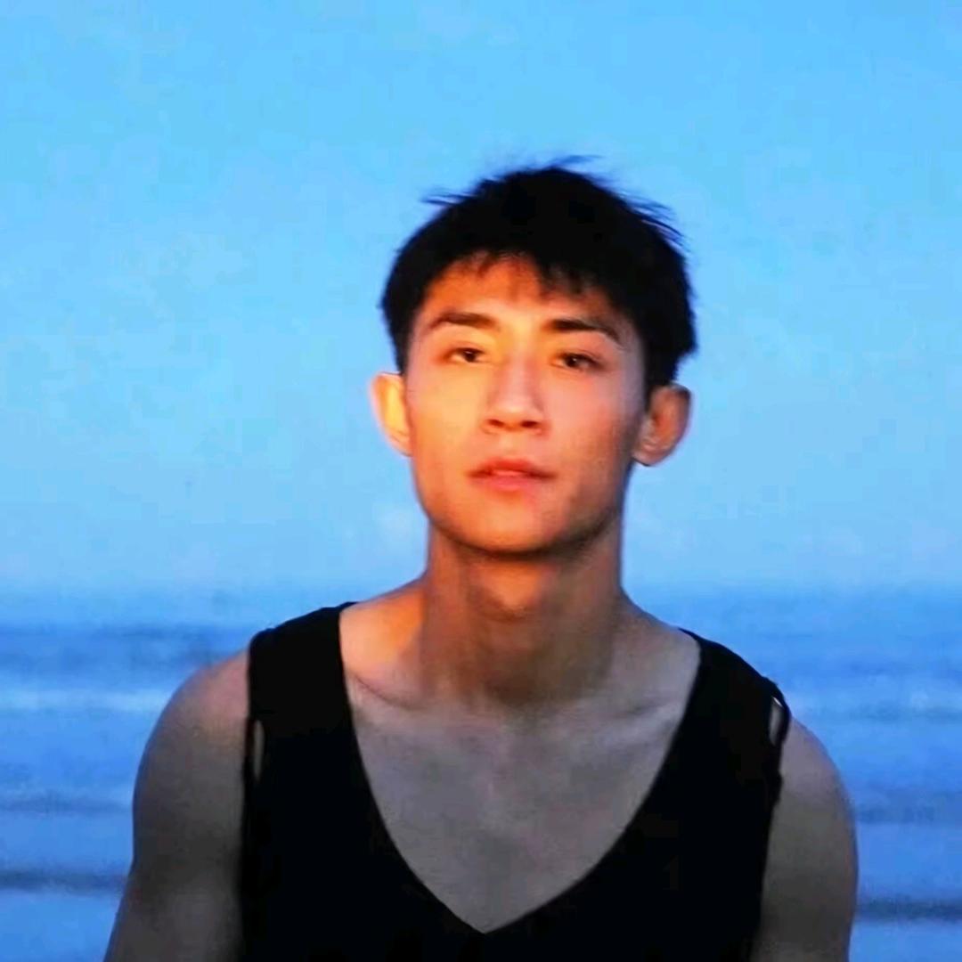 爱吃生蚝
