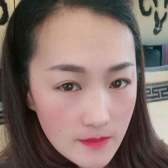 兰坪美业杨杨