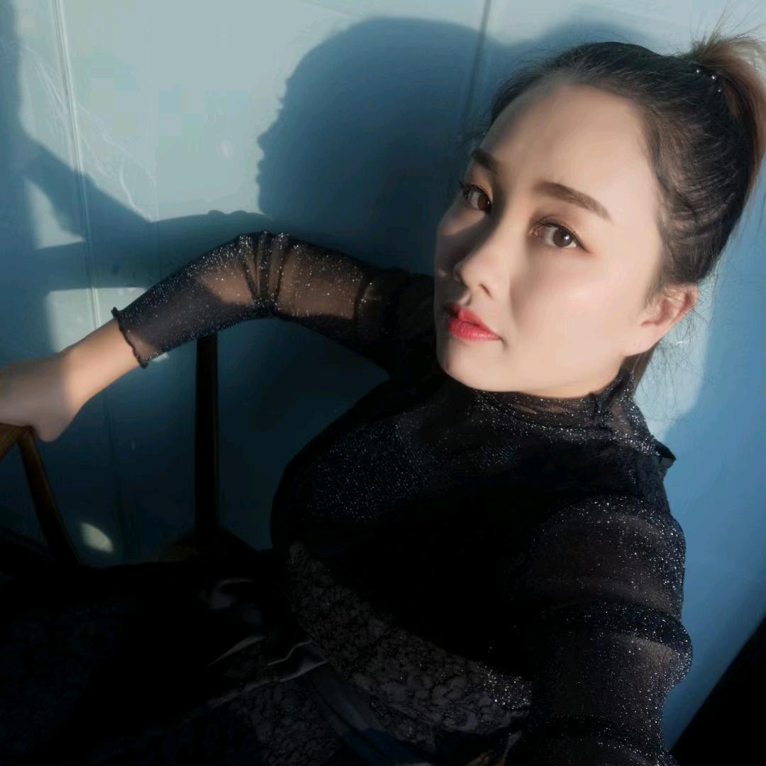 维维（布依族）