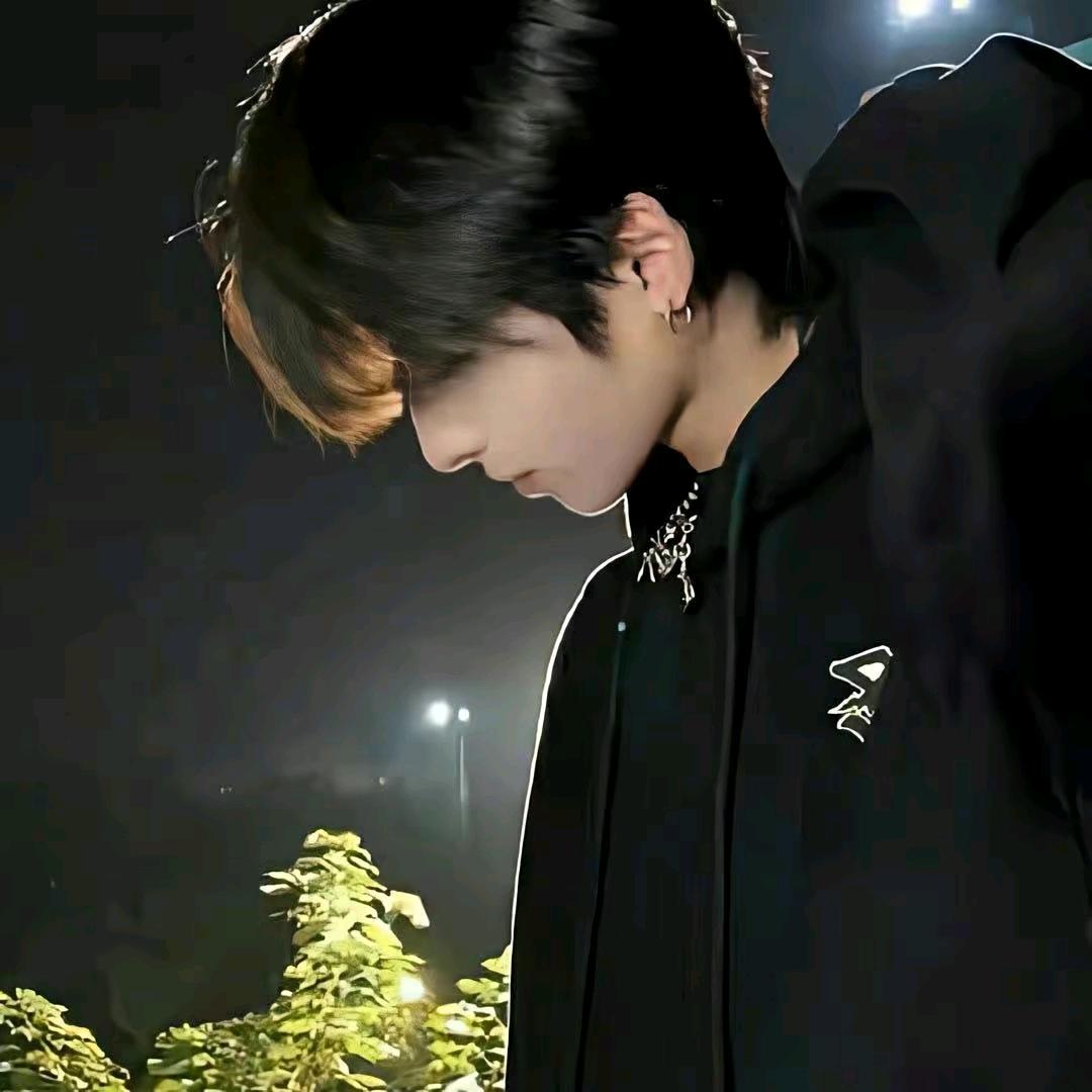 陌离……
