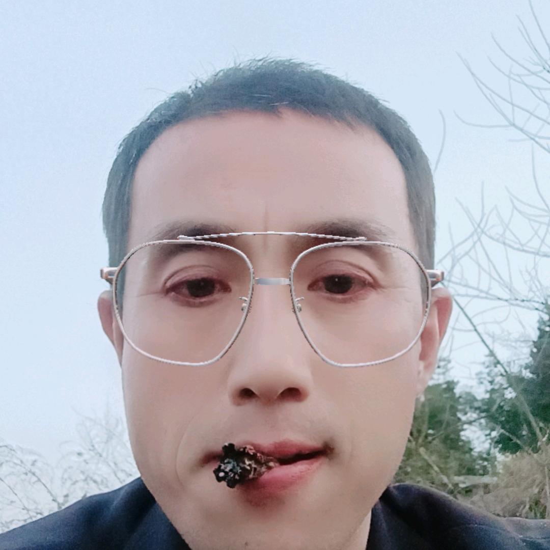 湖北恩施大山深处精神病！