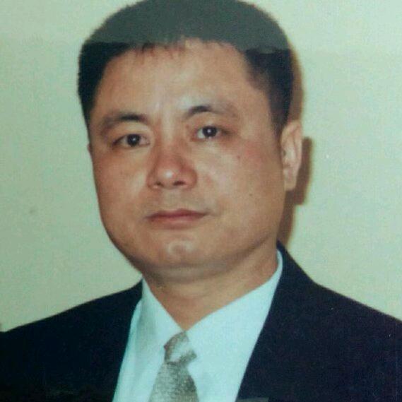 傻傻滴大叔