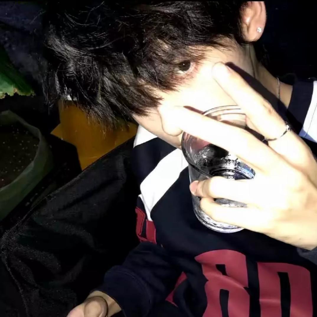 阿九.