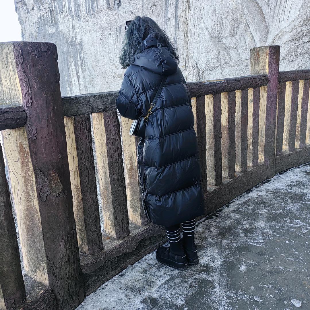 勾勾手指头