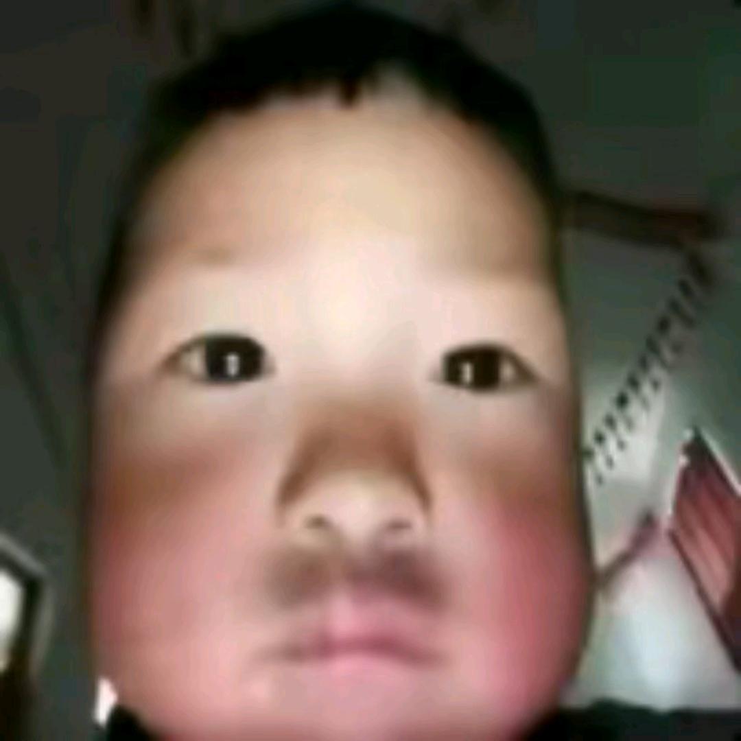 卖女孩的小导弹