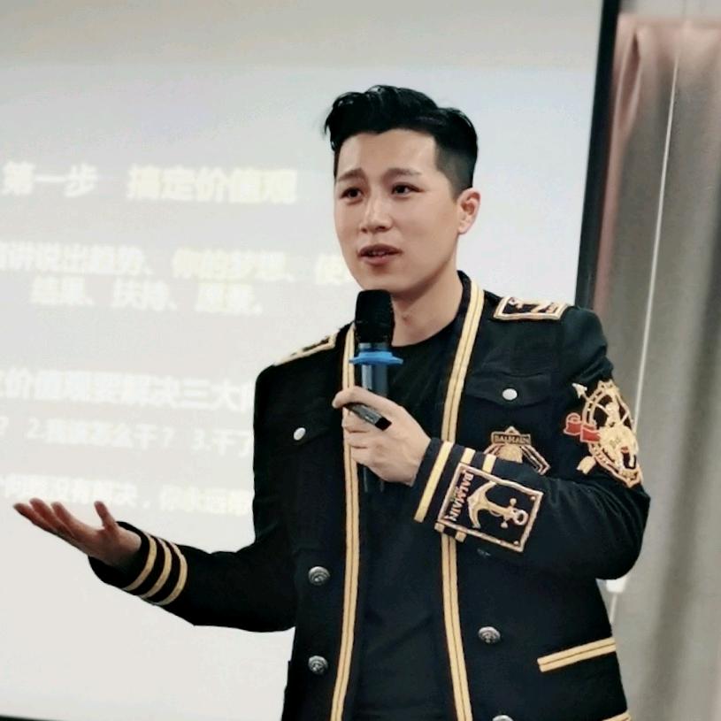 辉总裁谈智能获客