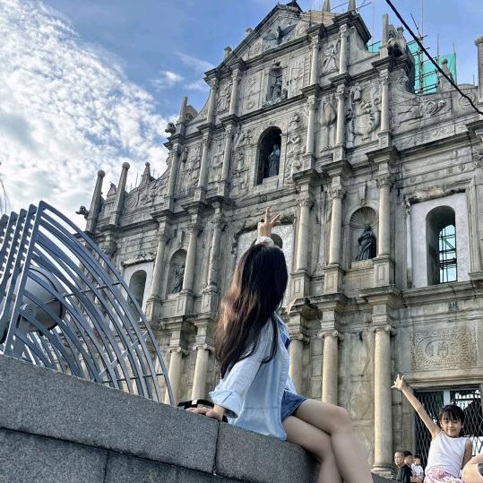 ᴸᵒᵛℯ⃝时光ঞᩚ清浅༊