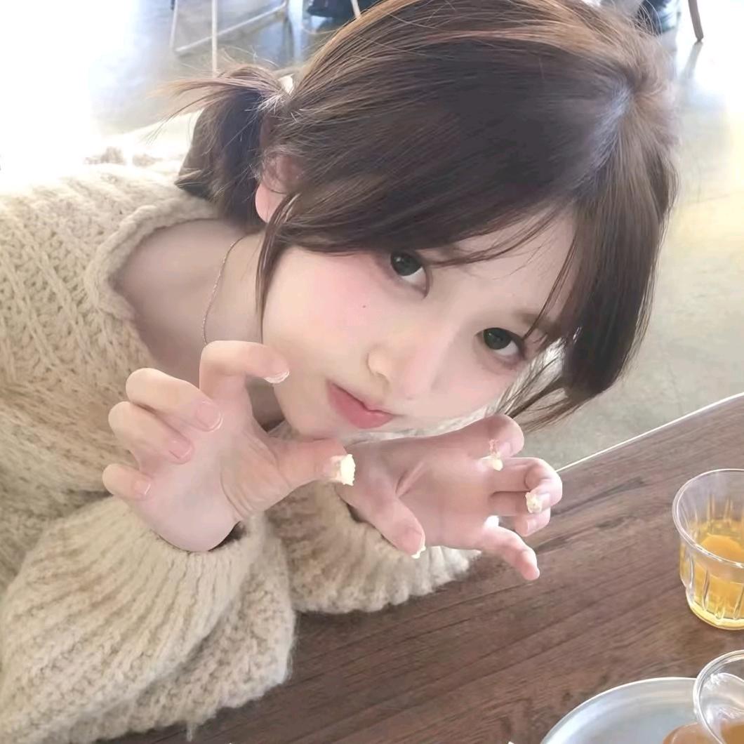 𝓓𝓮𝓐𝓡沁妤