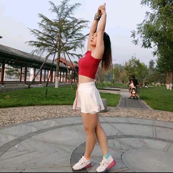 叶子〖古法甩臂抖抖操〗