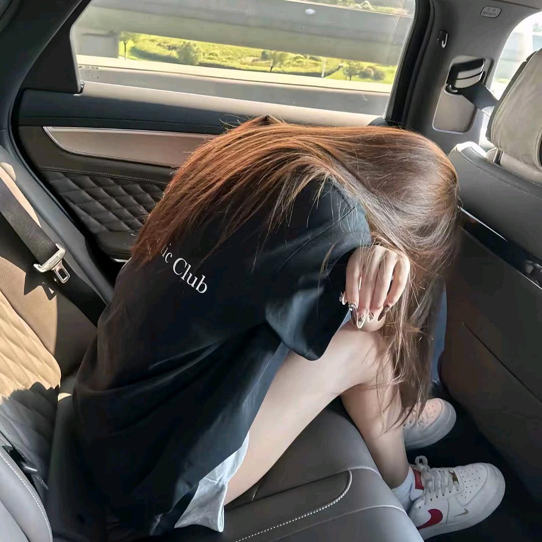 兜兜.