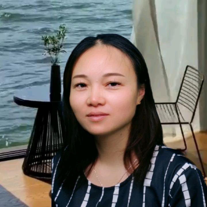 晓晓(15:10开播号在主页)