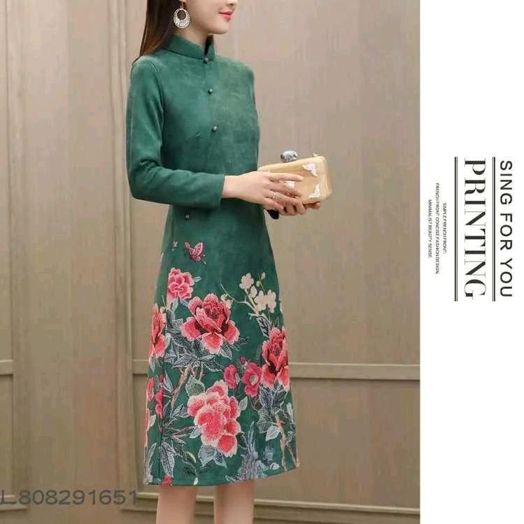 东关小学，东门向北30米路东，孝伟制衣