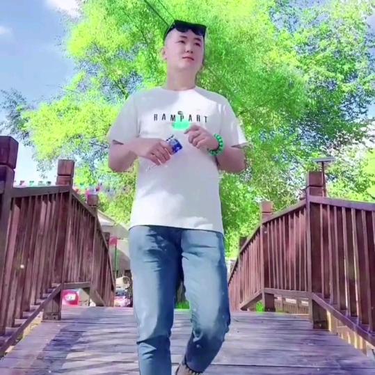 农民工小朱