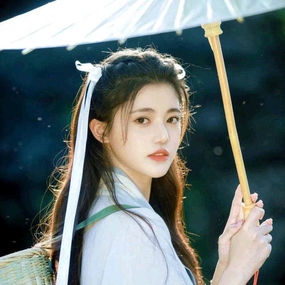 云南💞小艳《努力前行》