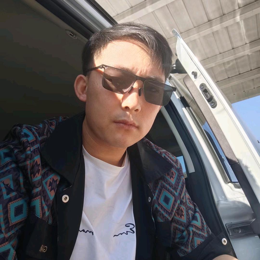 彝良直达镇雄高铁站往返