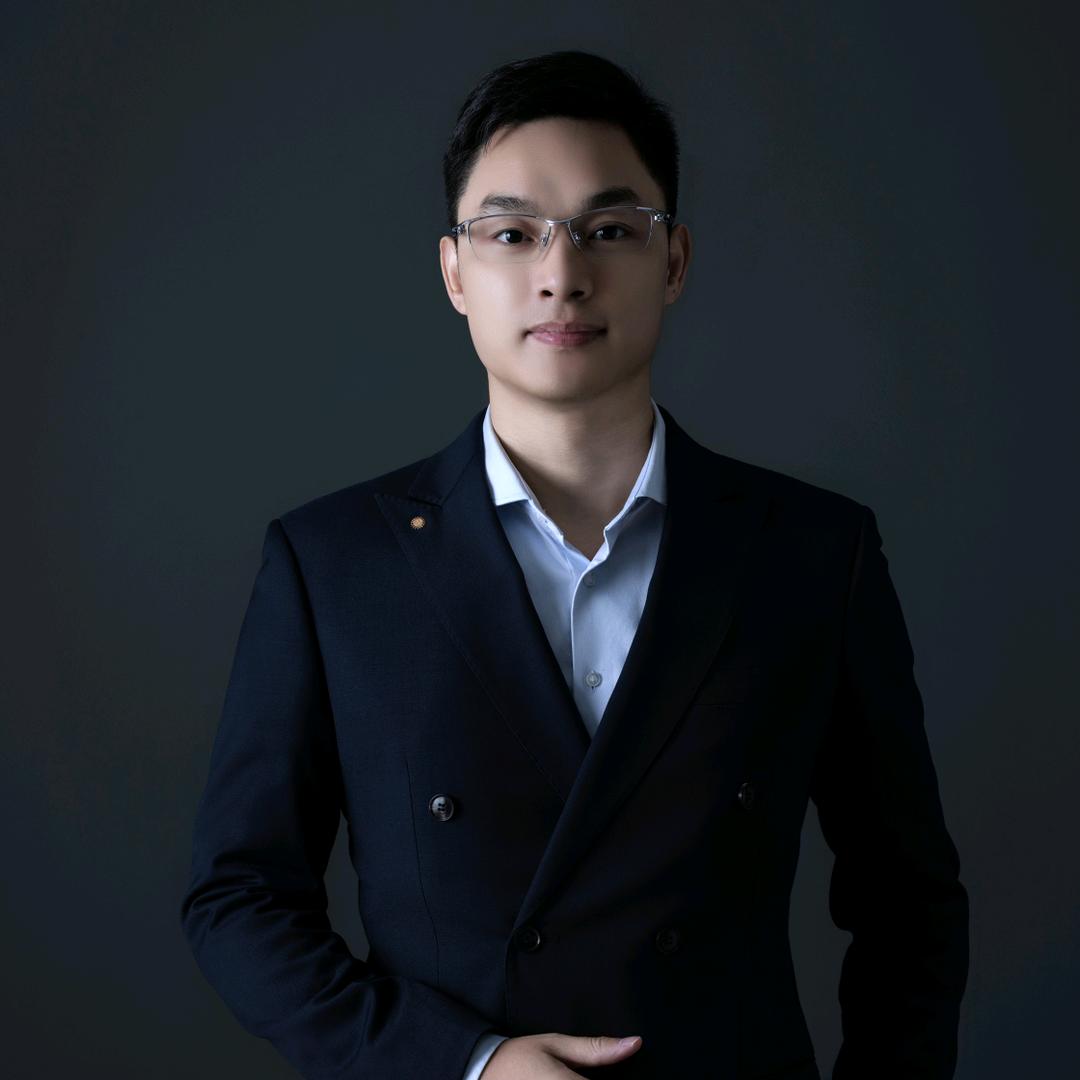 梁奇～15 年升学规划专家
