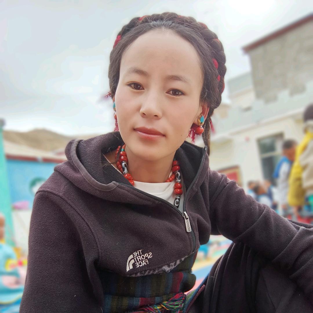 农村姑娘，