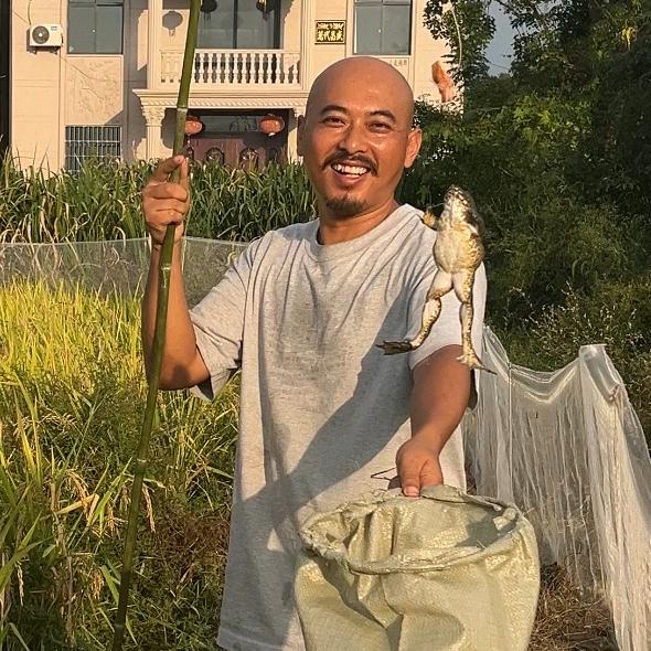 钟小强有个农场