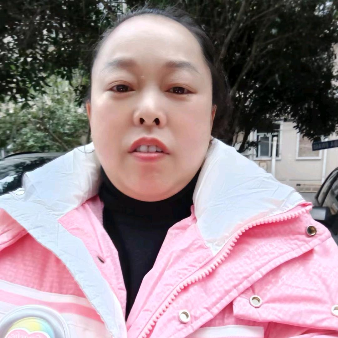 龙水老大桥服装城蒋姐