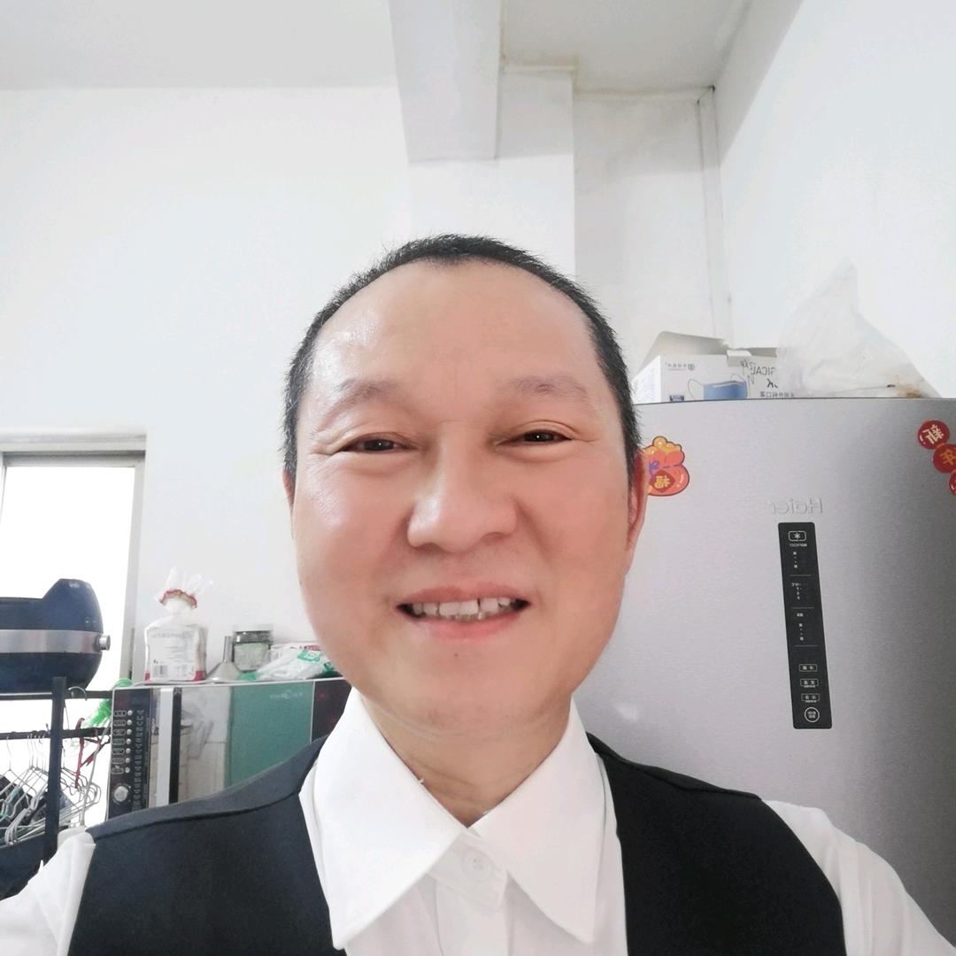 桂洪