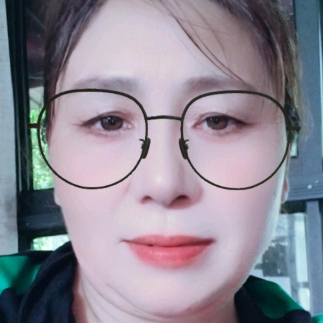 小董🍀☘