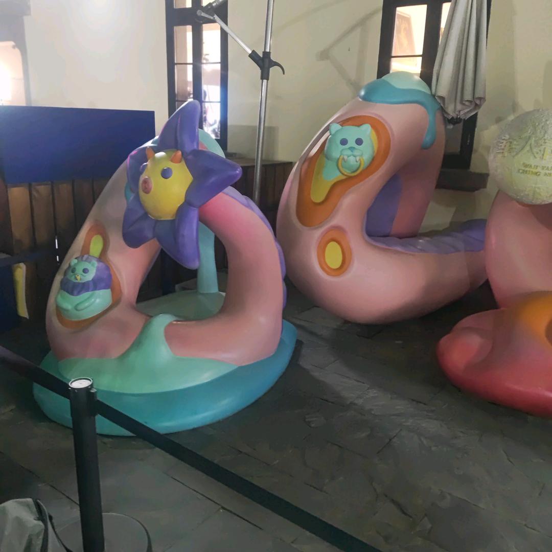 不知道是谁