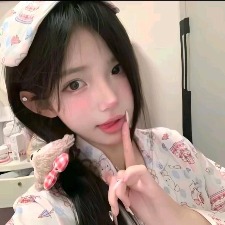 混过社会卖过萌