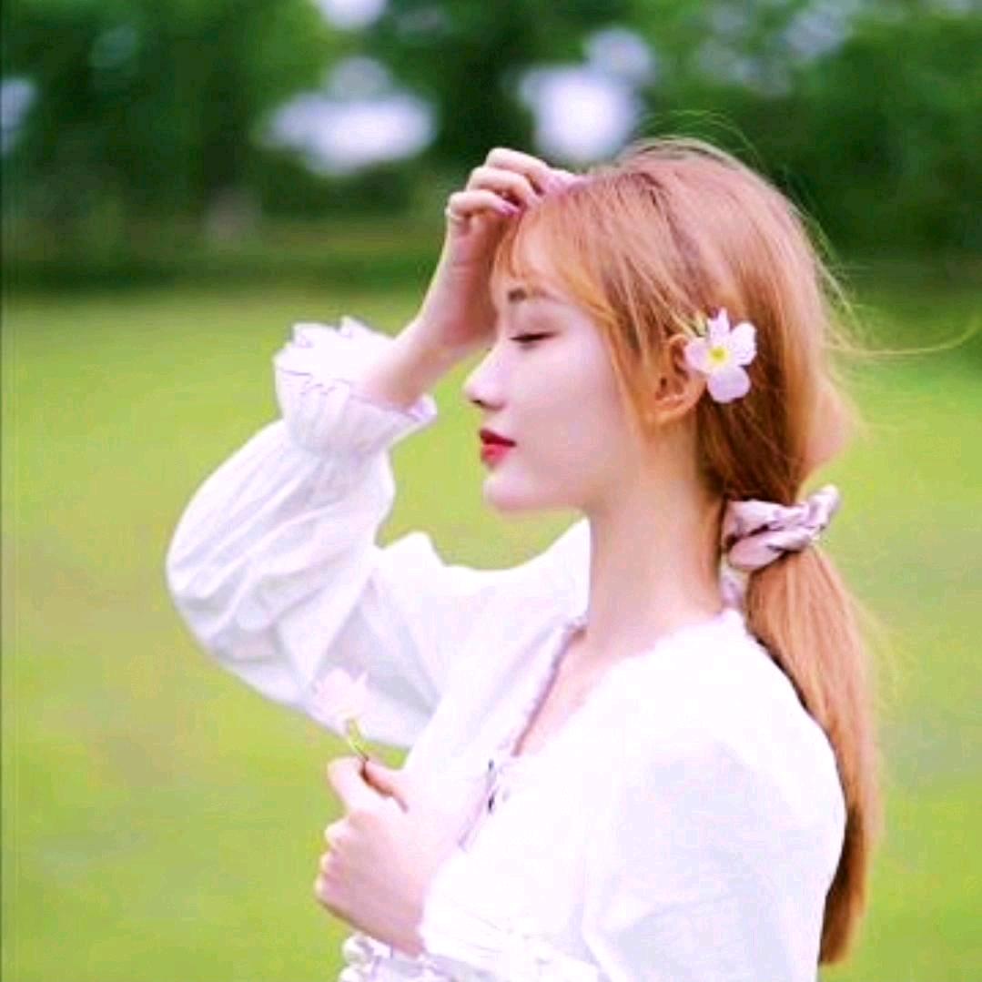 嫣💞然