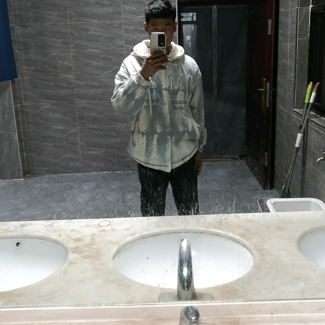 苗朋