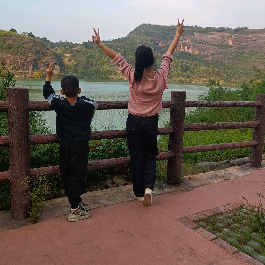 ₅₂₀💞࿐陈蒙李爱꧔ꦿ࿐้