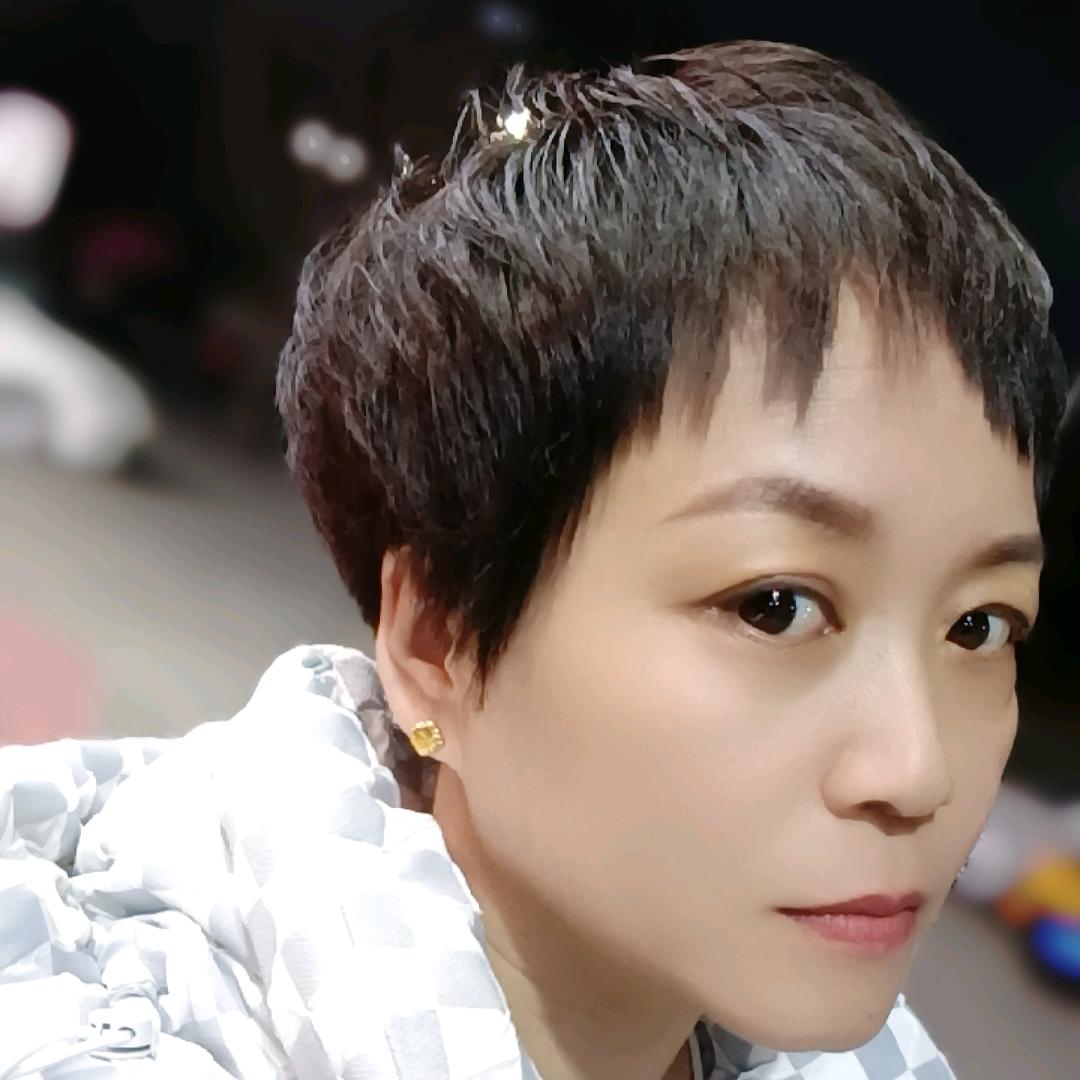 竟源（热爱瑜伽的小姐姐）