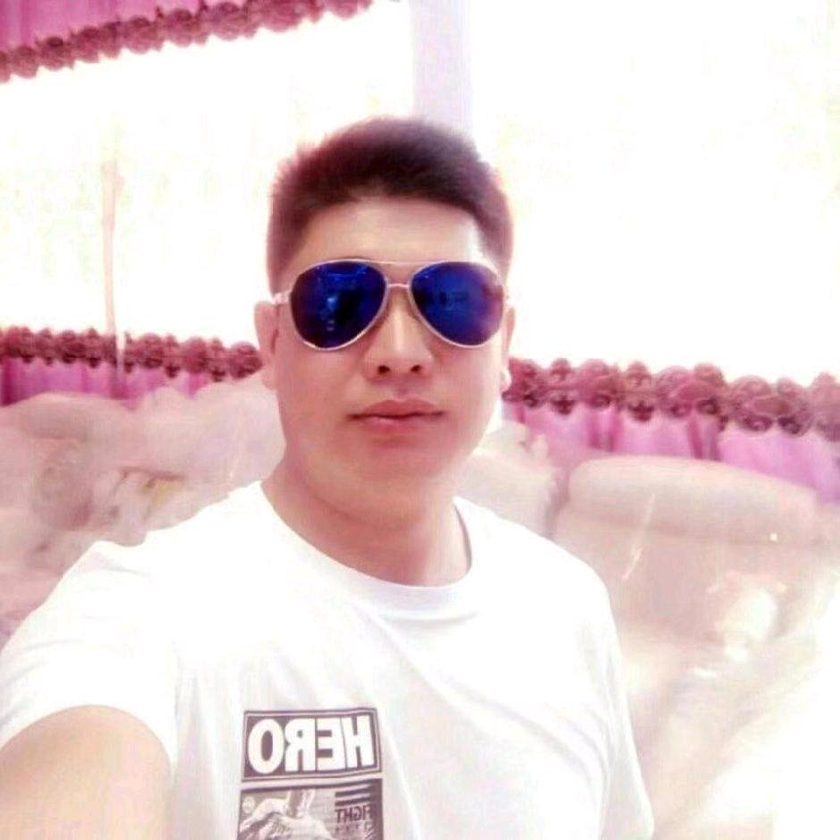 @🎤🔥爱唱歌的小哥☘️🔥🇨🇳