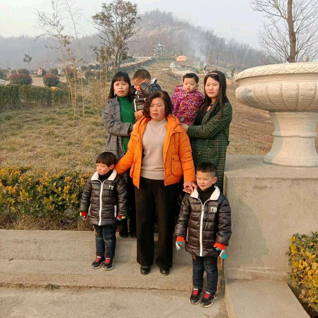 农村15囗人的保妈生活