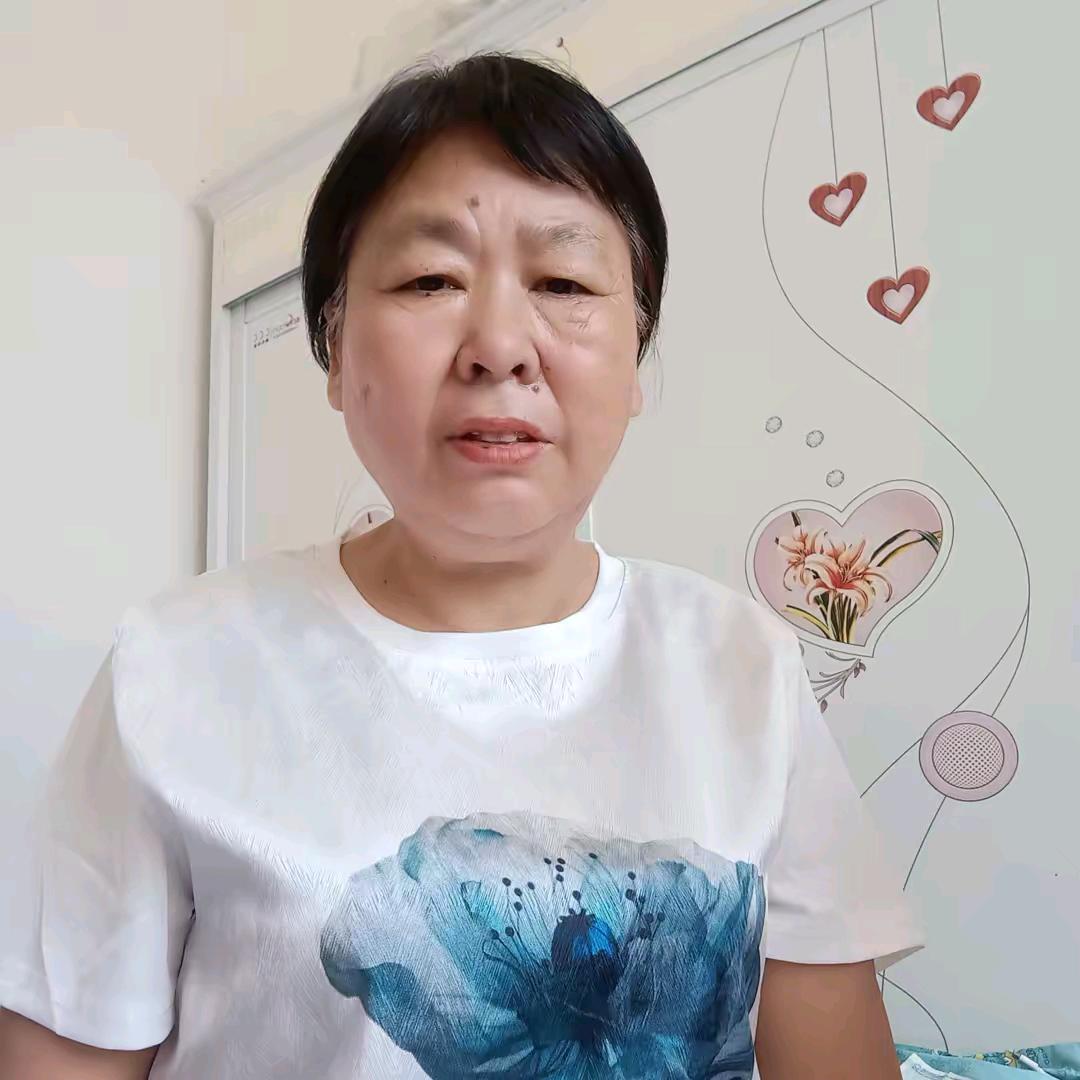 @五妹好物在橱窗
