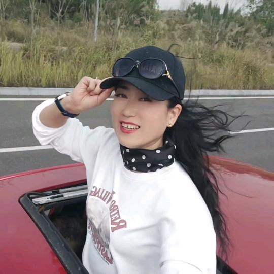 美丽人生（爱运动的小姐姐）