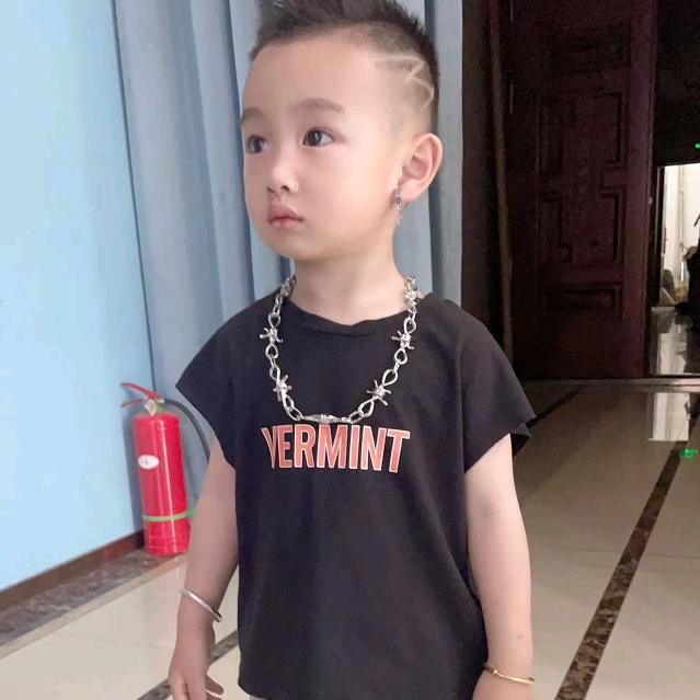 小二🤣🤣