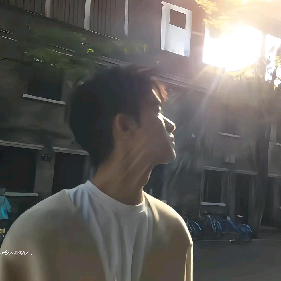 是一个挺无聊的人