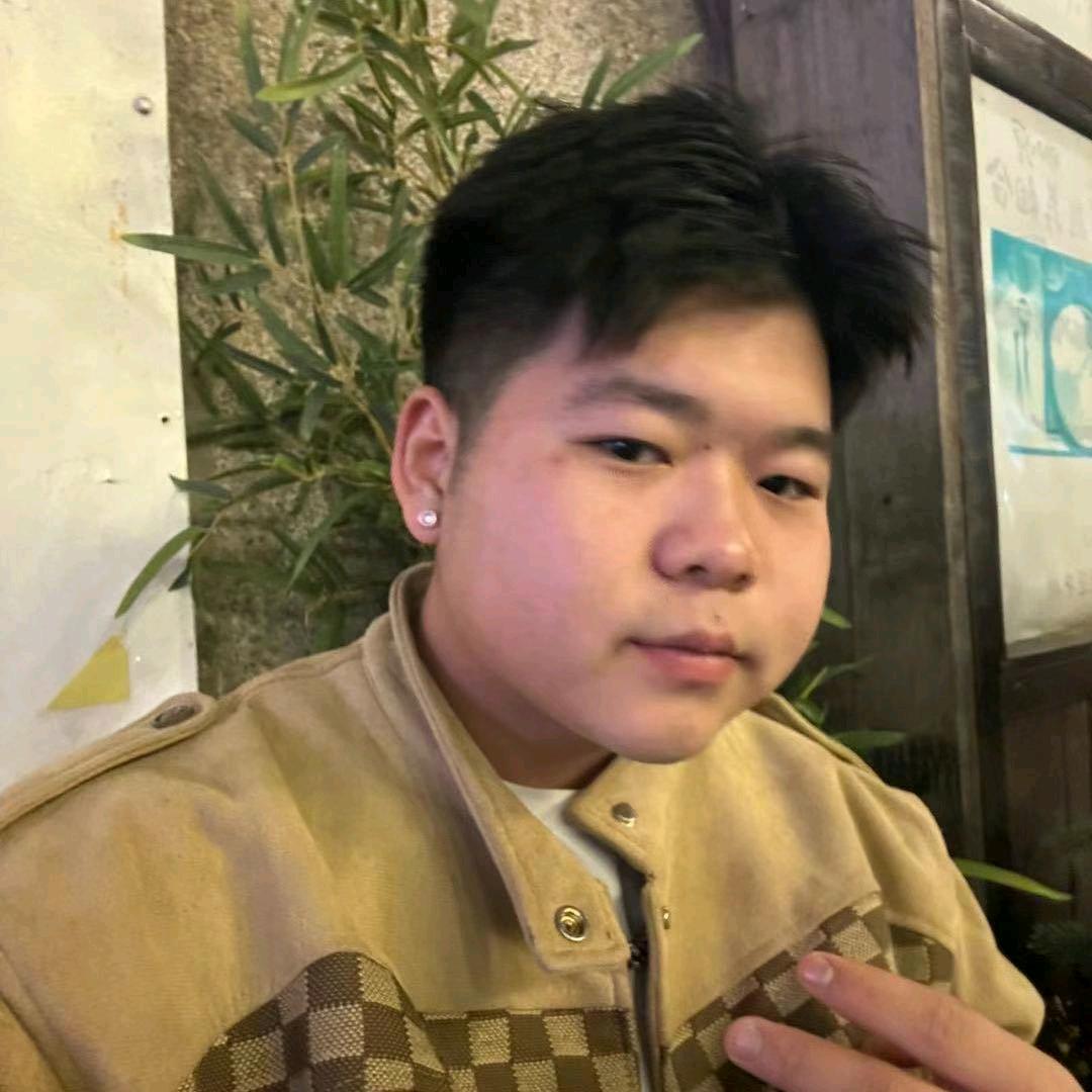 老何鲜果蔬店