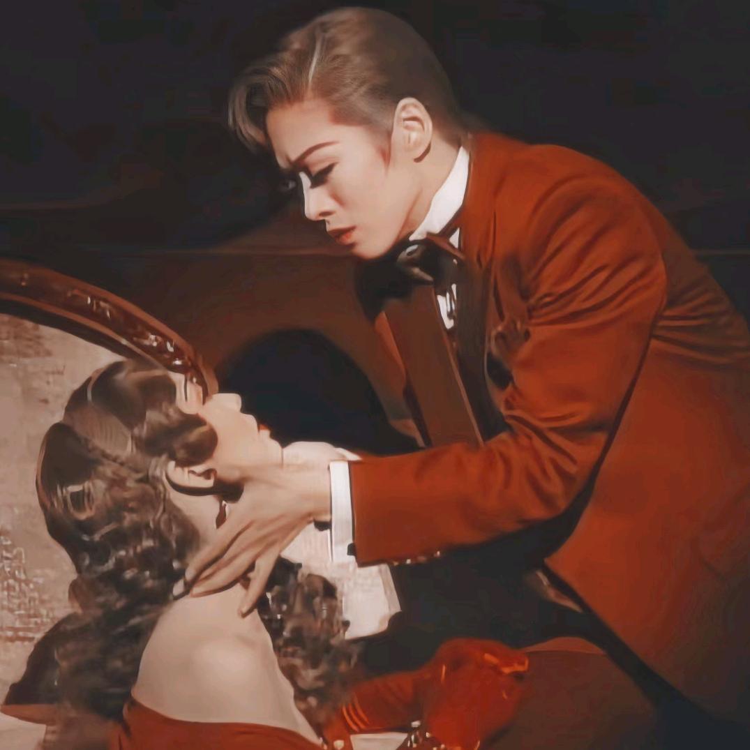 陈秋宇今天又被boss打爆了