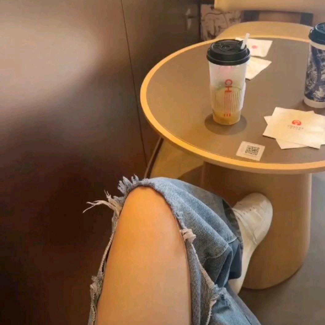 ღ温酒易醉 ོ࿐