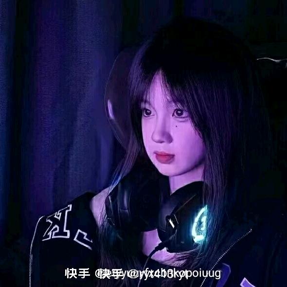 阿花🦋🦋🦋🦋🦋