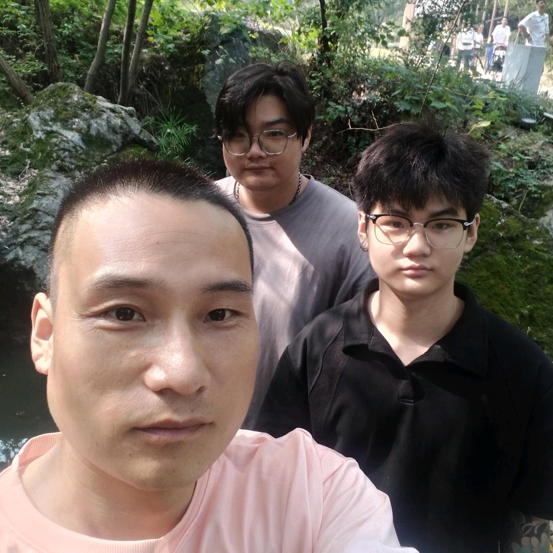大哥，我本地的