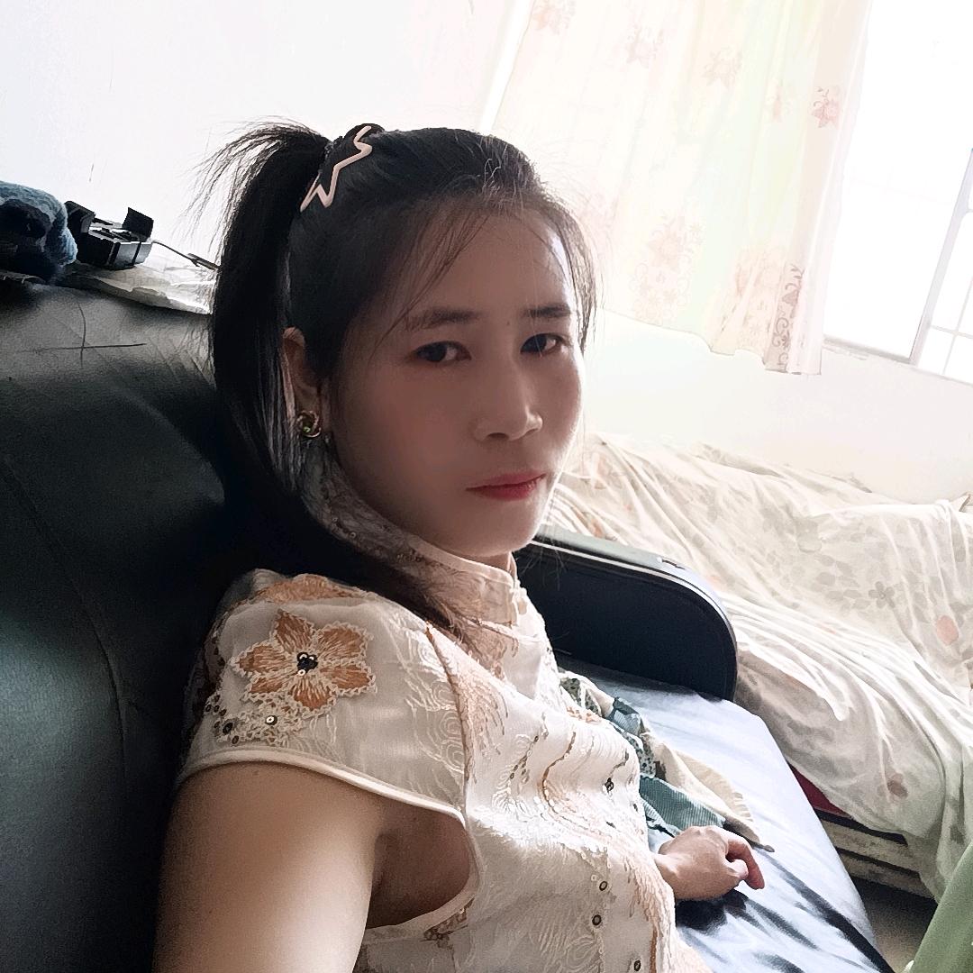 小  司  妹