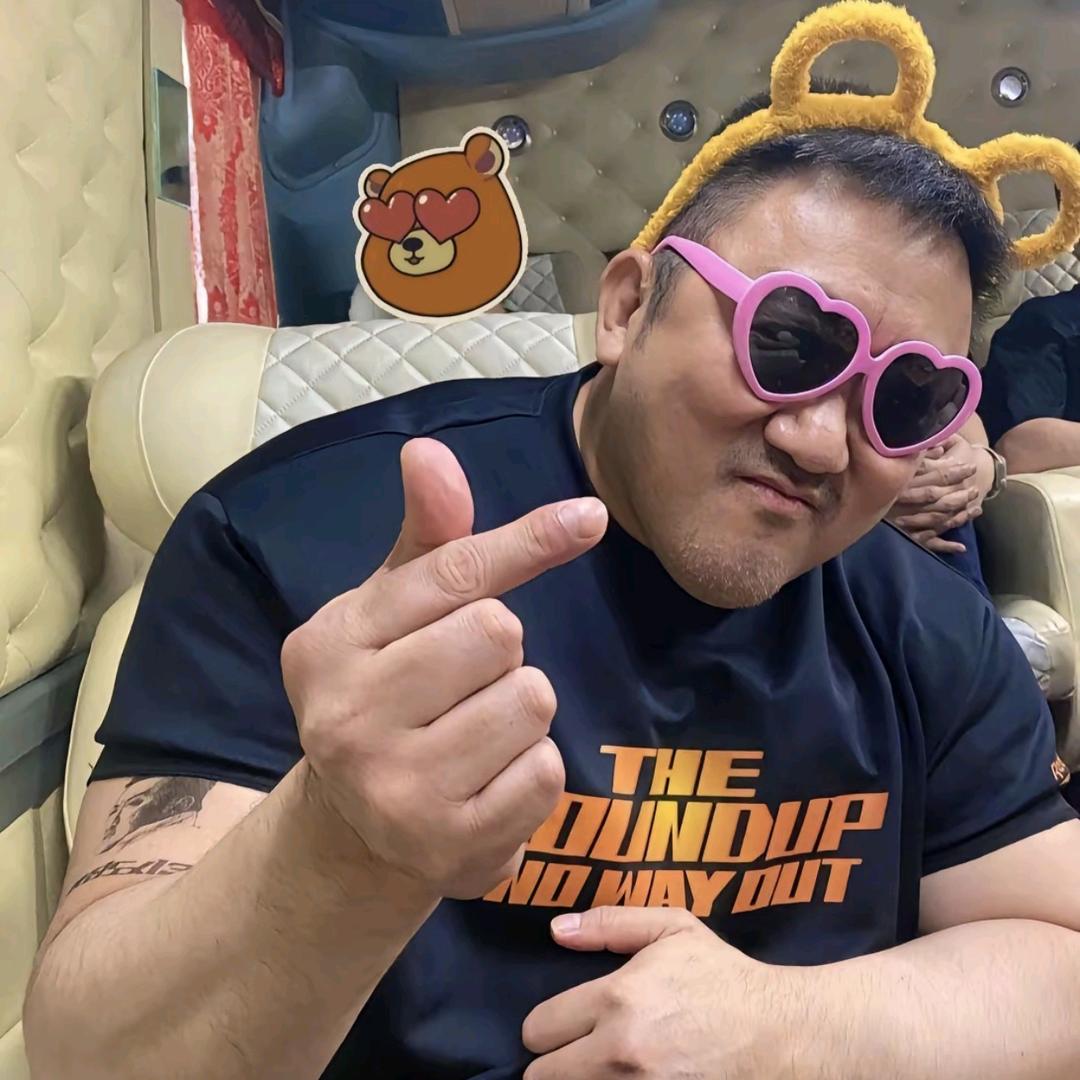 专踢瘸子好腿