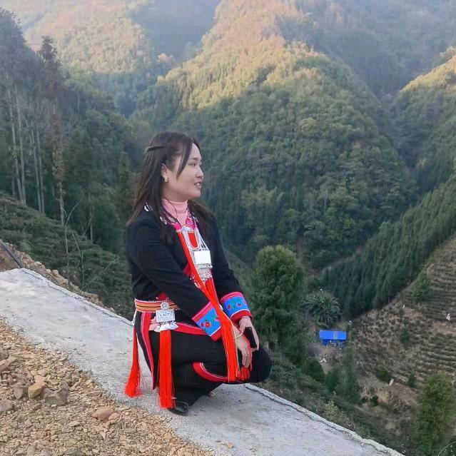 念念🌙不忘💞奋斗的小妮